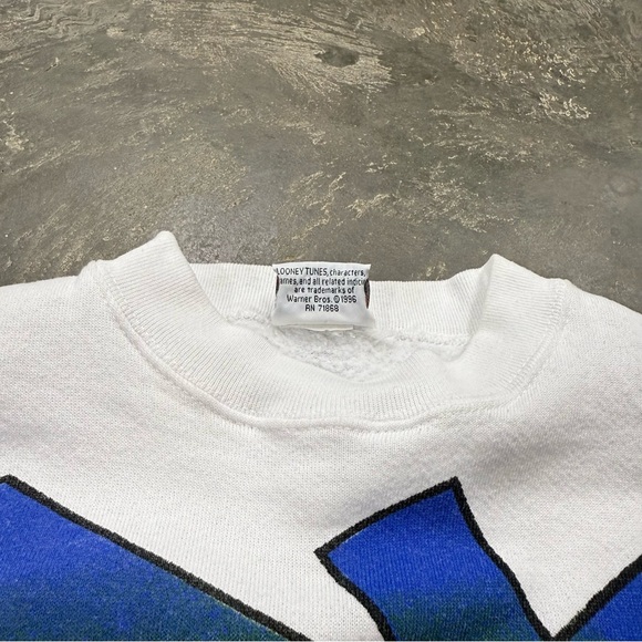Vintage 90s Freeze Taz Looney Tunes Sweatshirt L USA - Picture 7 of 9